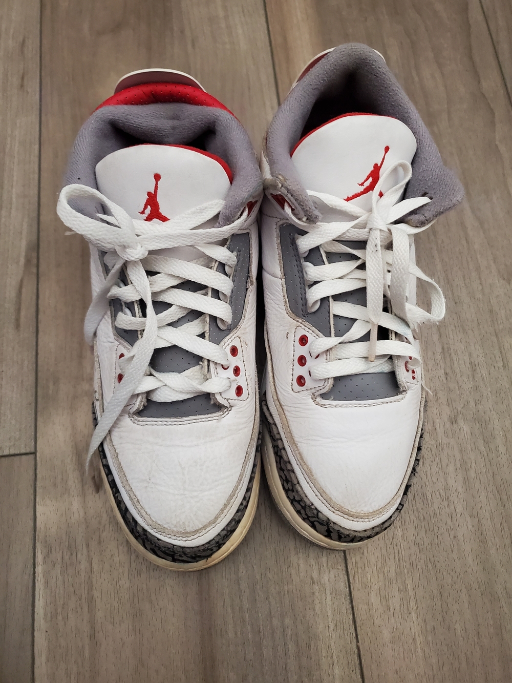 Nike Air Jordan Kids White & Red Retro Sneakers